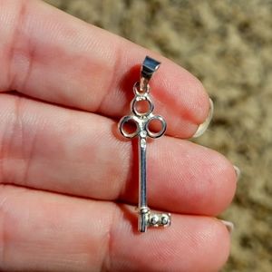 Skeleton key charm